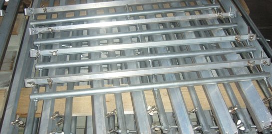 Scraper knives